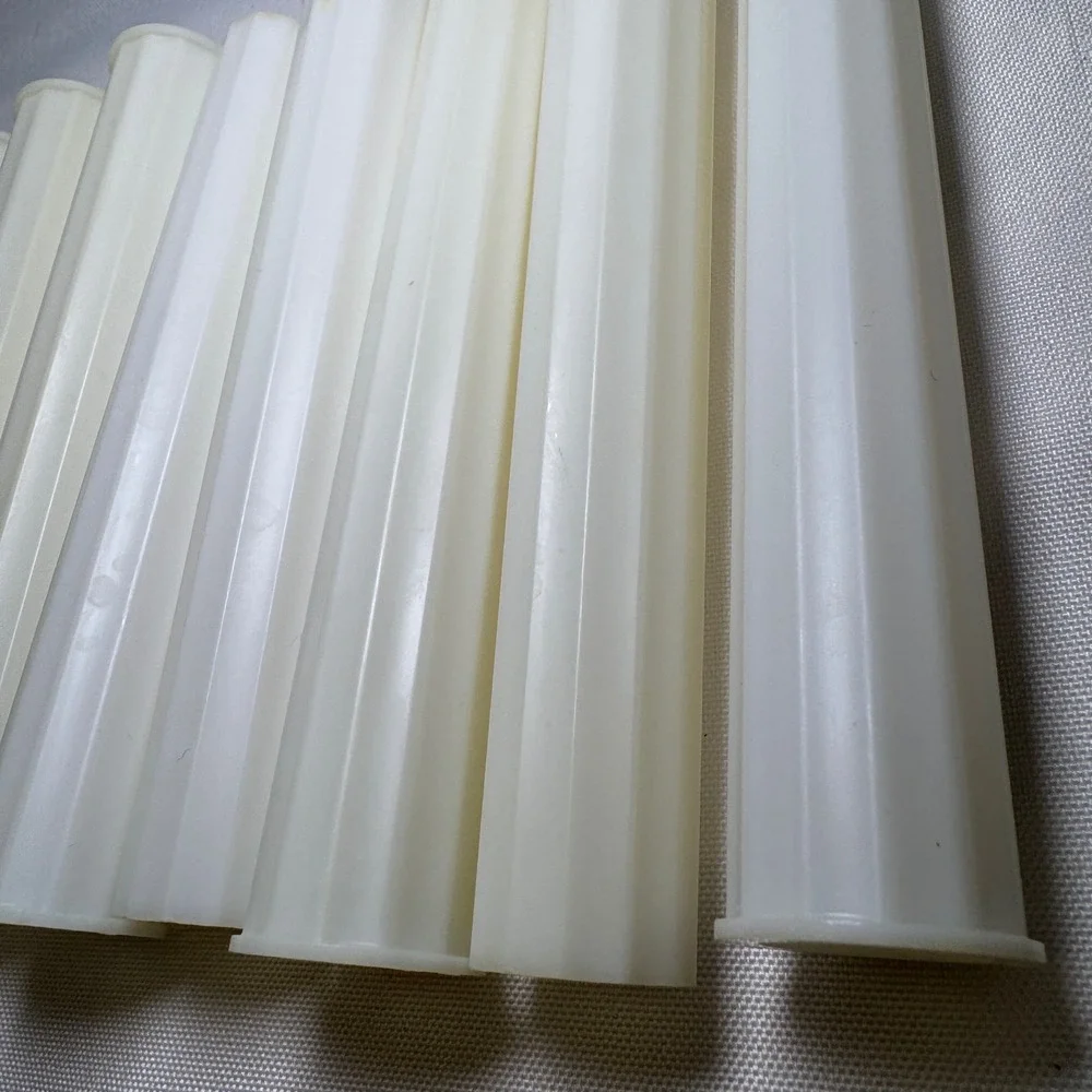 Wilton Vintage White Fluted Cake Pillars 5 Inch Tiered Support Columns Set of 14